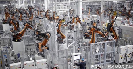 报告称去年全球工业机器人三分之一安装在中国